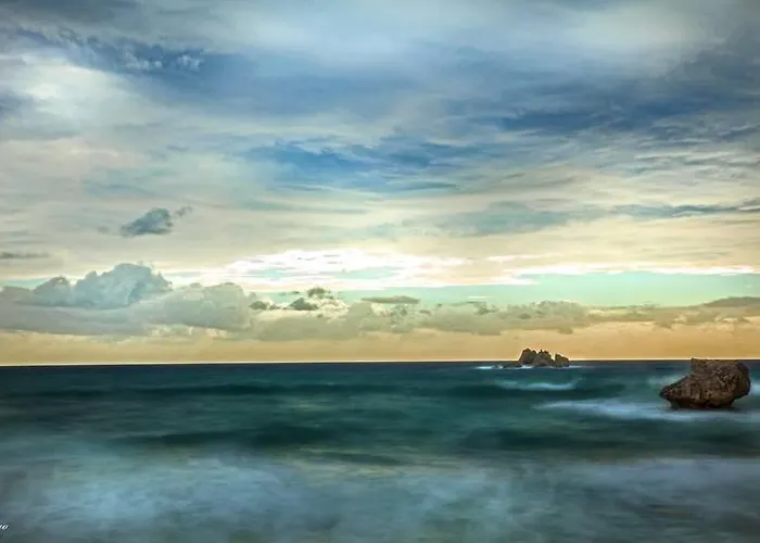 Yaliskari Beach